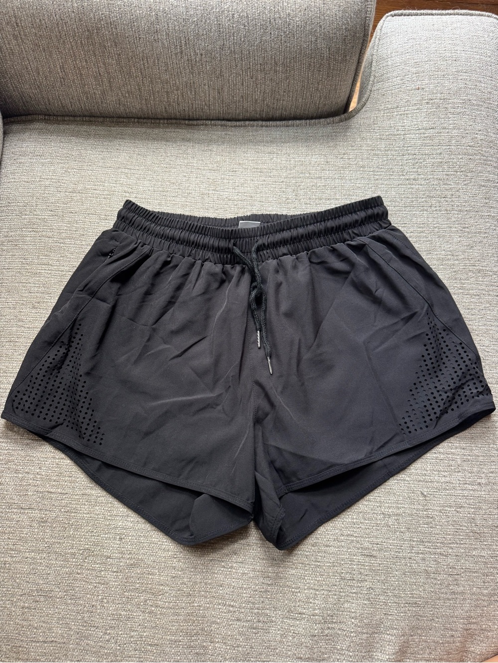 HALARA Women's Black Athletic Shorts